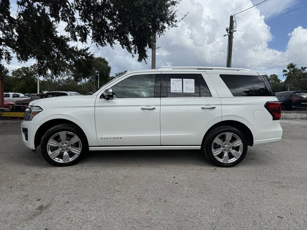 2023 Ford Expedition Platinum photo 3