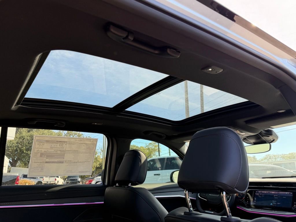 2025 Jeep Wagoneer S Limited - Photo 35