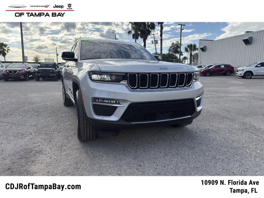 Used 2022 Jeep Grand Cherokee Limited Limited 4x2