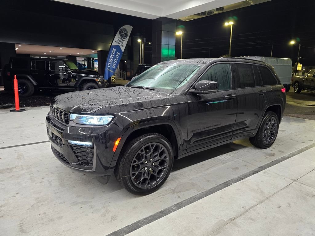 New 2026 Jeep Grand Cherokee SUMMIT 4X4 Sport Utility