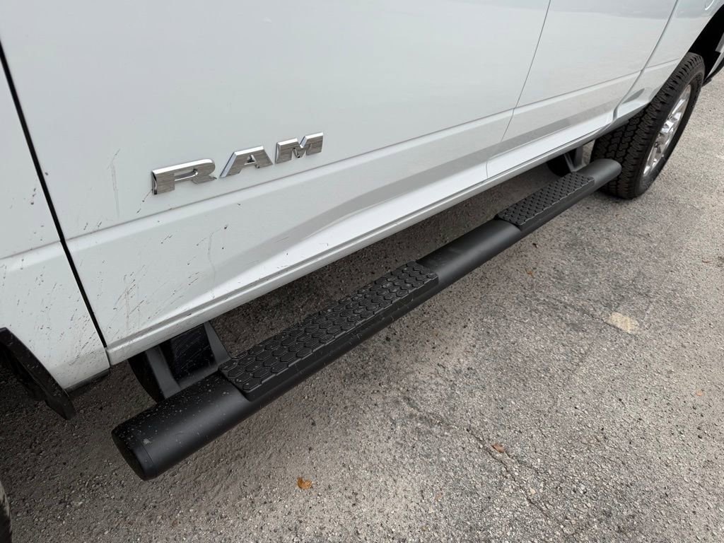 2025 RAM 2500 Laramie - Photo 11