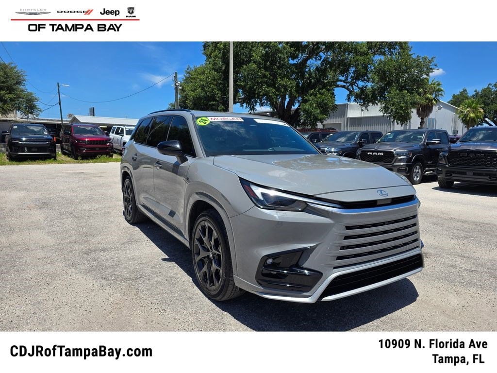 2024 Lexus TX 500h 500h F Sport Premium's photo
