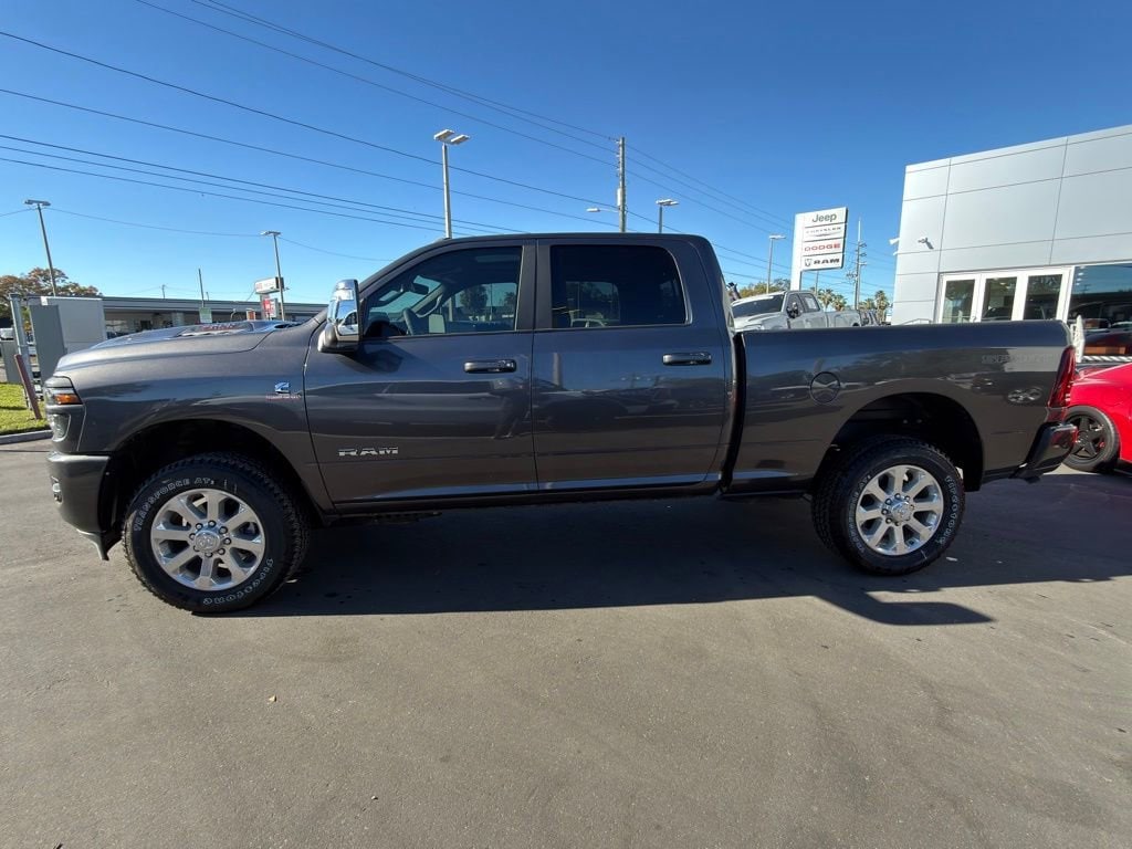 2025 RAM 2500 Laramie - Photo 3