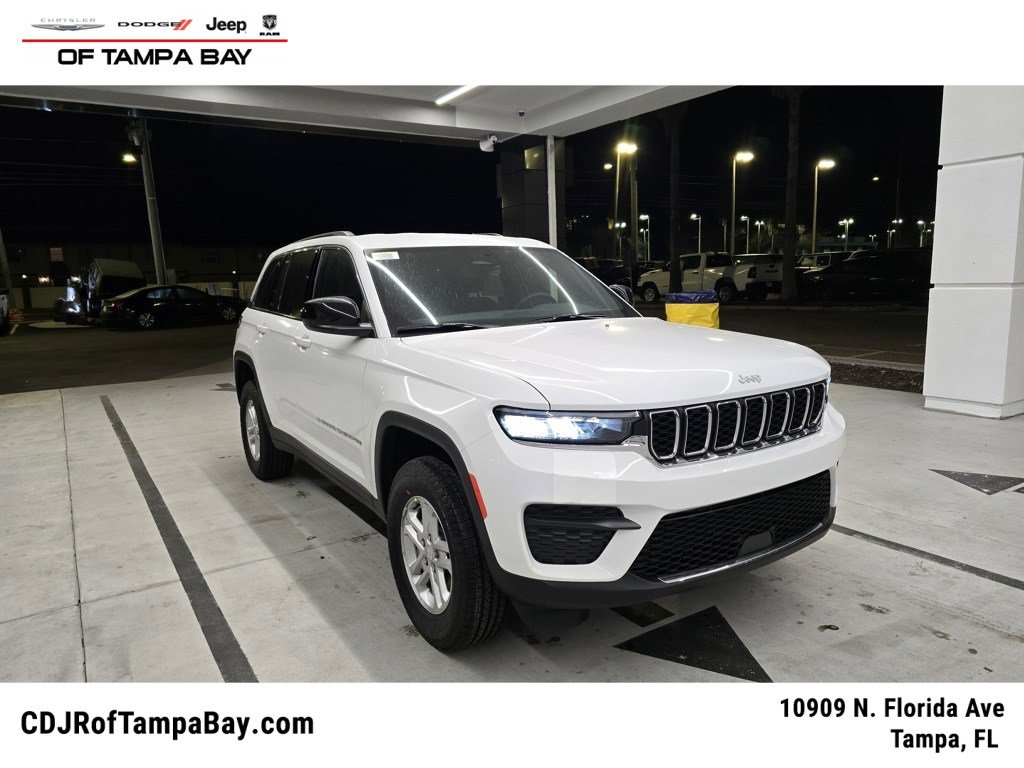 2025 Jeep Grand Cherokee Laredo's photo