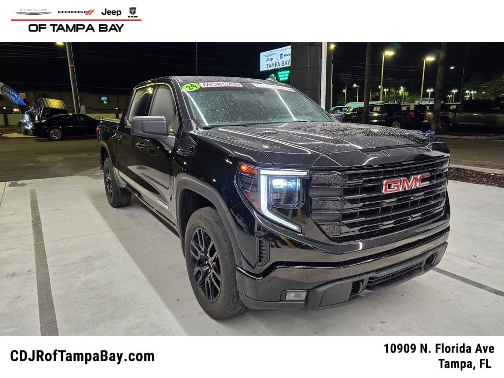 2024 GMC Sierra 4WD Crew Cab Short Box Elevation's photo
