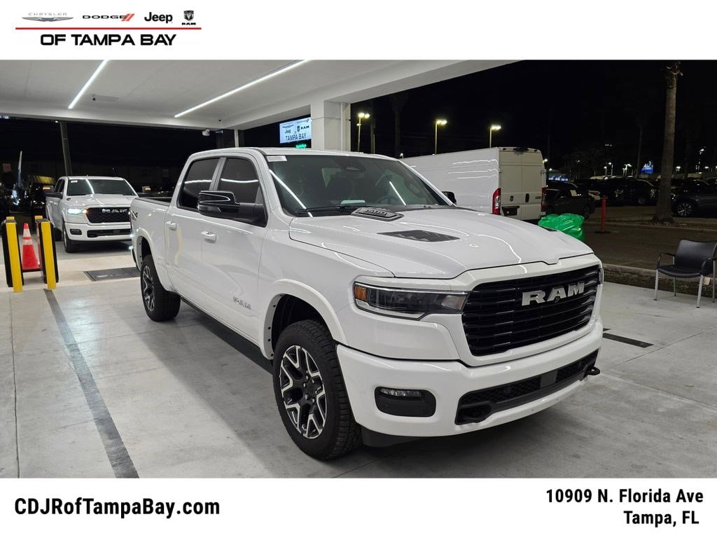2026 RAM 1500 Laramie 4x4 Crew Cab 5'7's photo