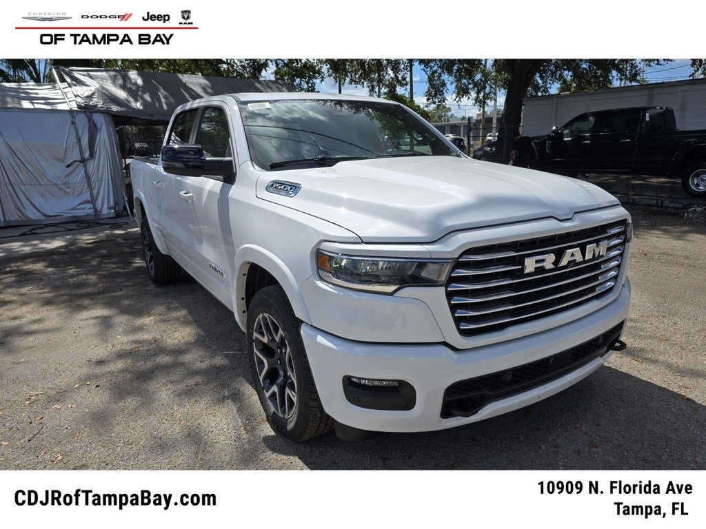 New 2026 Ram 1500 LARAMIE CREW CAB 4X4 5'7 BOX Pickup