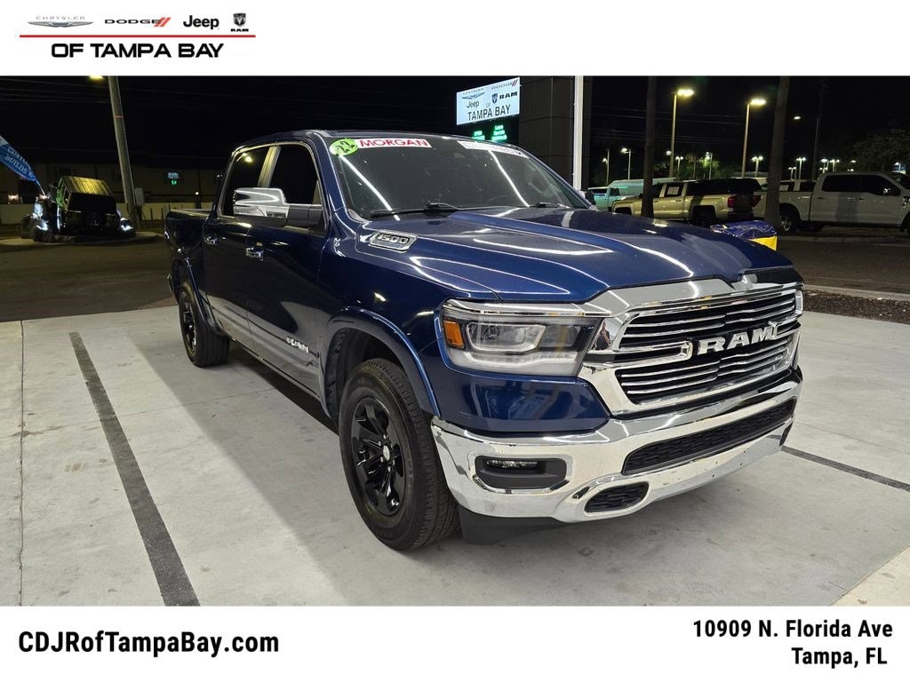 2022 RAM 1500 Laramie 4x4 Crew Cab 5'7's photo