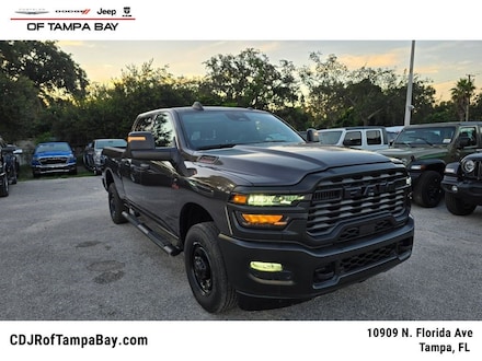 2026 Ram 2500 TRADESMAN CREW CAB 4X2 6'4 BOX Pickup