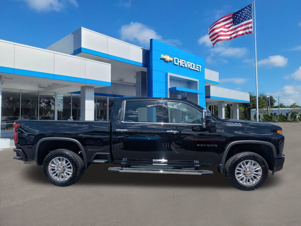 Used 2023 Chevrolet Silverado 2500HD High Country 4WD Crew Cab 159 High Country