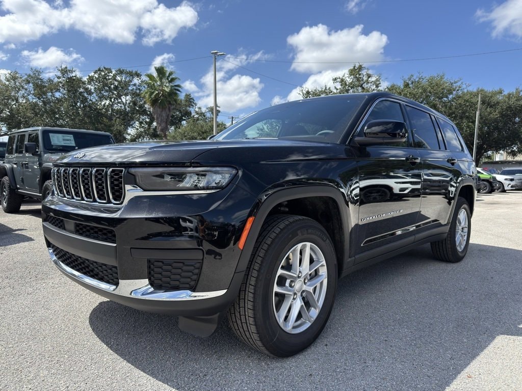 New 2025 Jeep Grand Cherokee L LAREDO X 4X2 Sport Utility