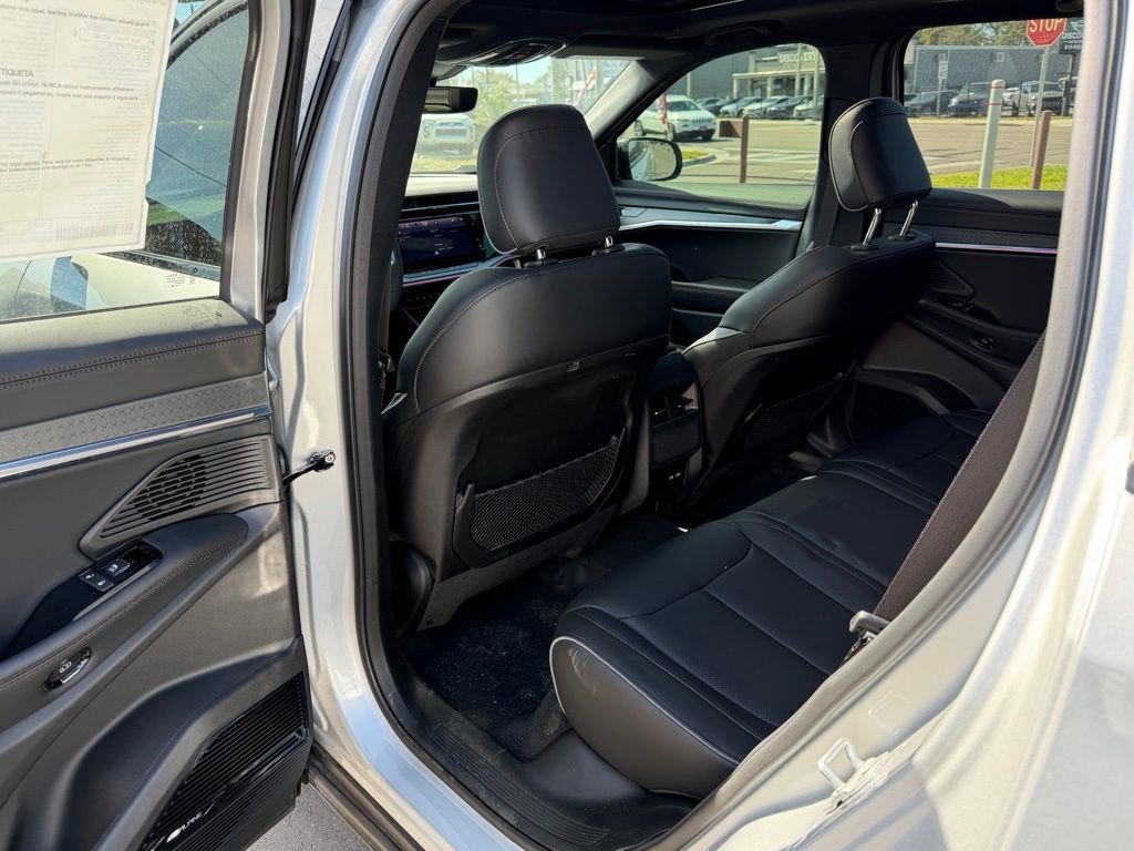 2025 Jeep Wagoneer S Limited - Photo 31