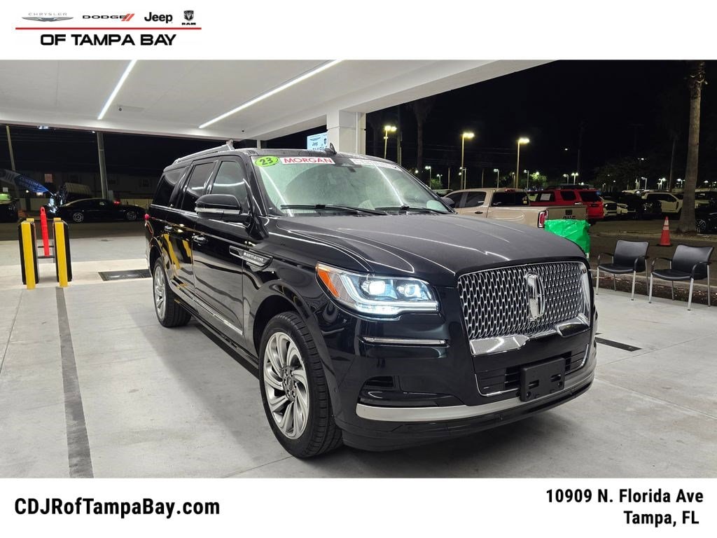 2023 Lincoln Navigator Reserve L's photo