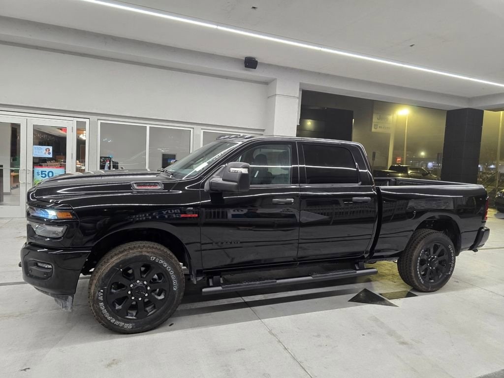 New 2026 Ram 2500 BIG HORN CREW CAB 4X2 6'4 BOX Pickup