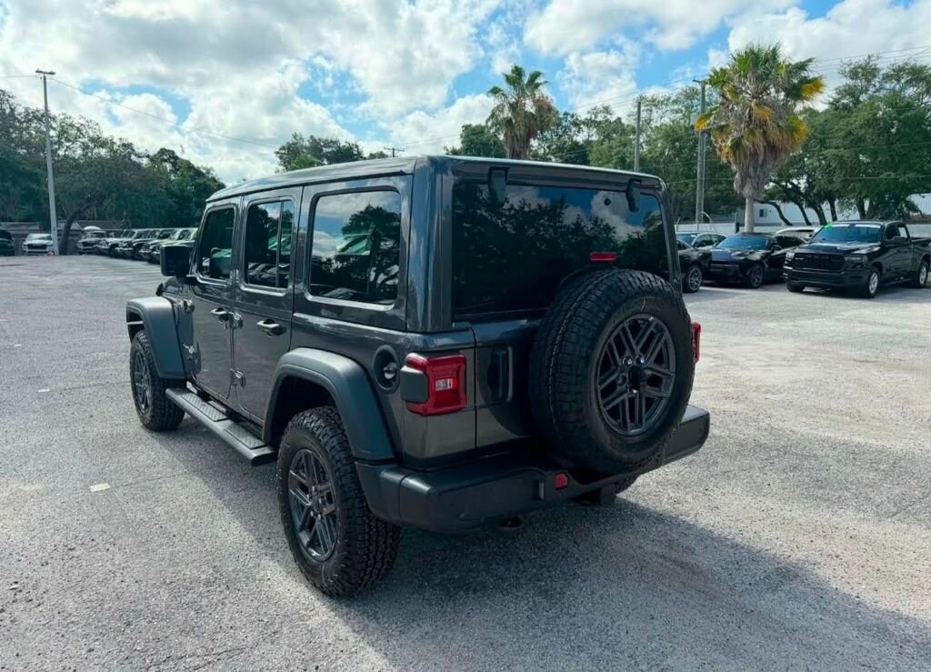 New 2026 Jeep Wrangler 4-DOOR SPORT S Sport Utility