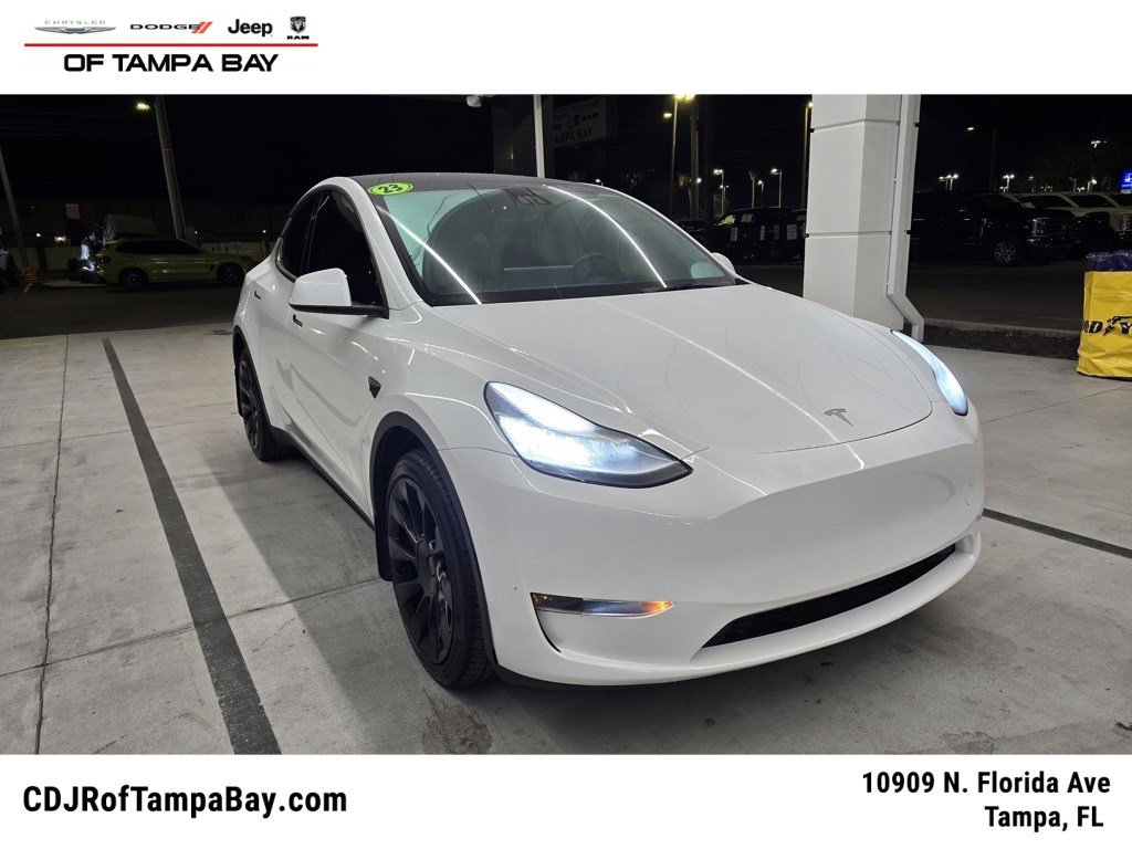 2023 Tesla Model Y Long Range's photo