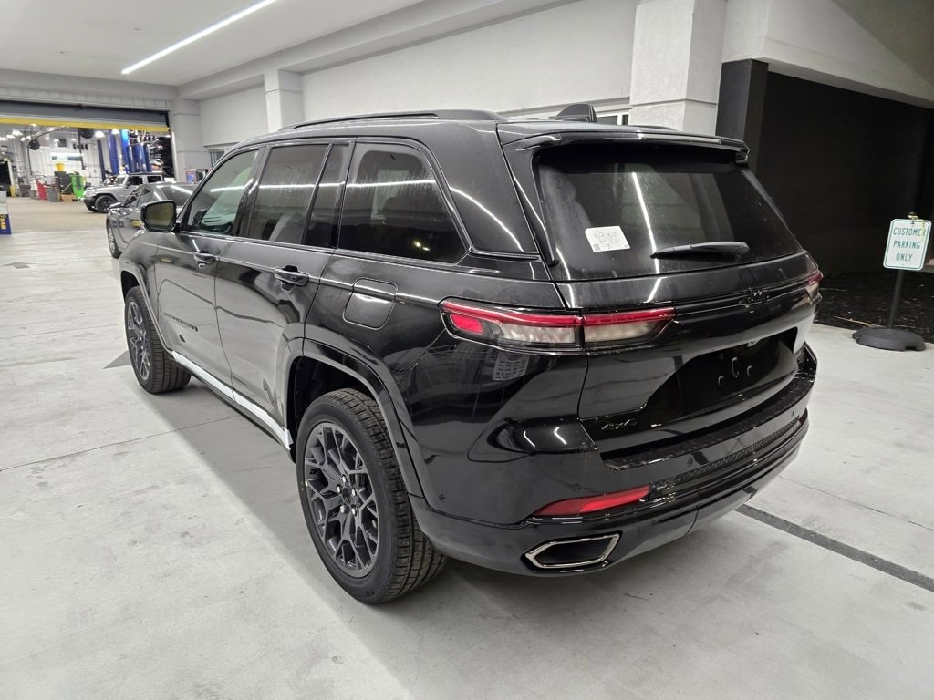 New 2025 Jeep Grand Cherokee SUMMIT 4X4 Sport Utility