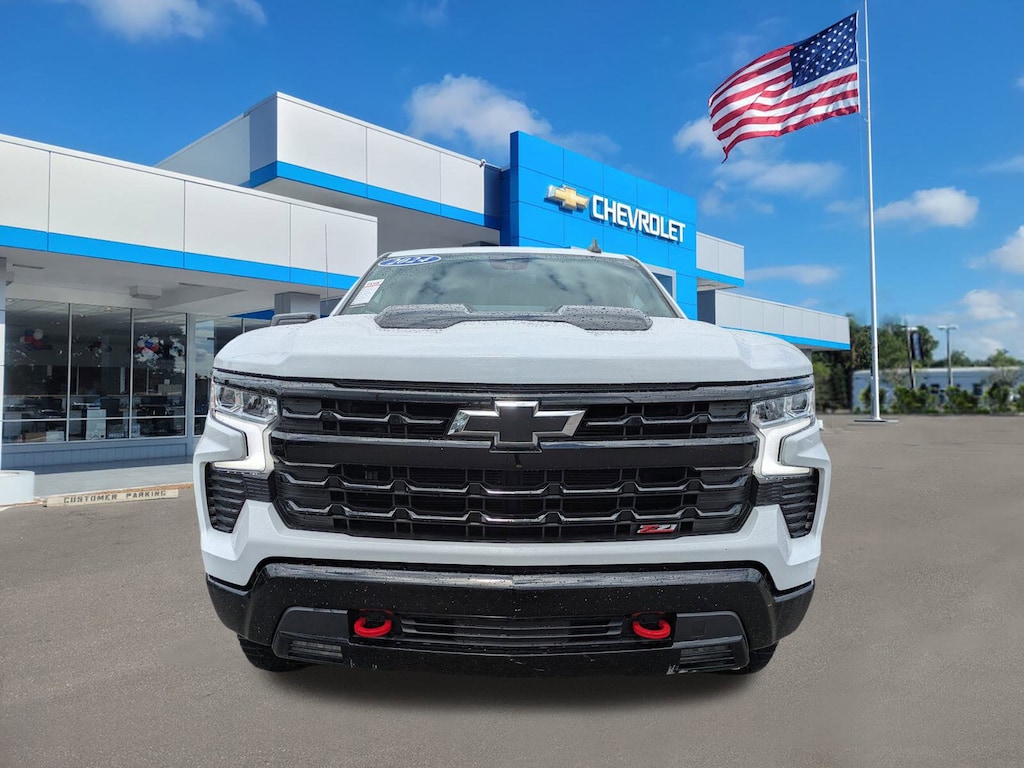 Used 2024 Chevrolet Silverado 1500 LT Trail Boss 4WD Crew Cab 147 LT Trail Boss