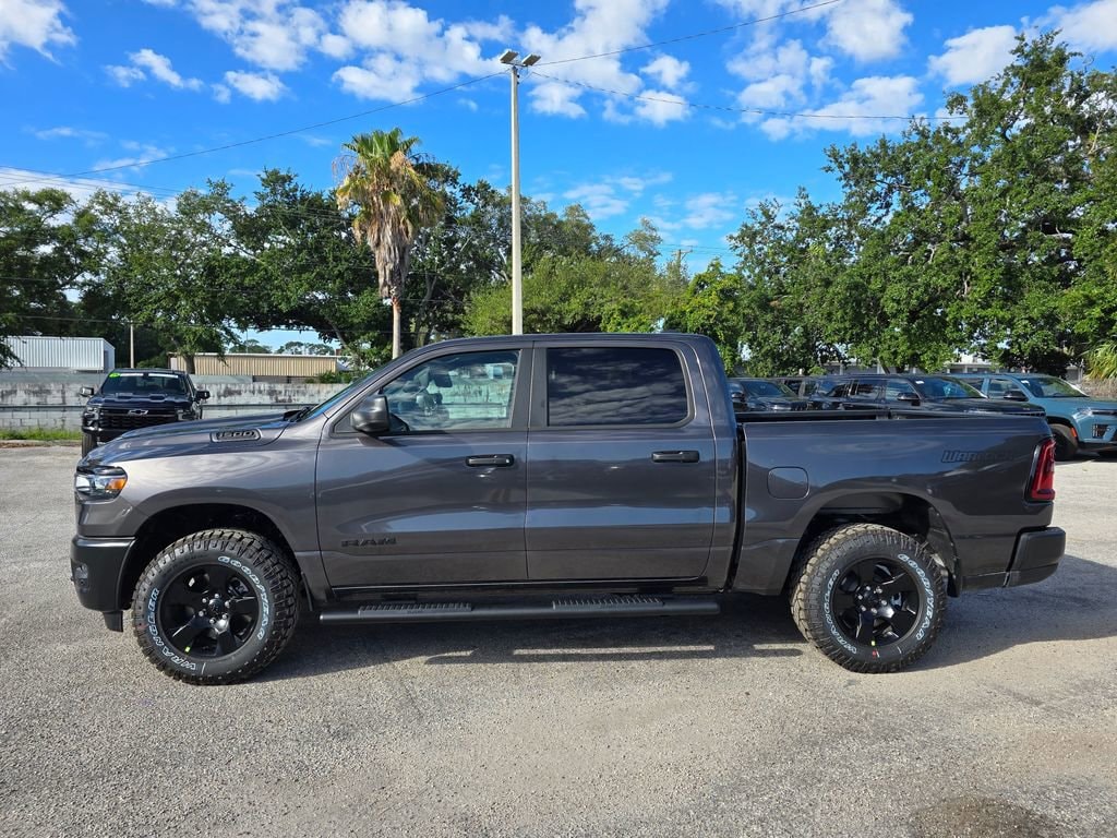 New 2026 Ram 1500 WARLOCK CREW CAB 4X4 5'7 BOX Pickup