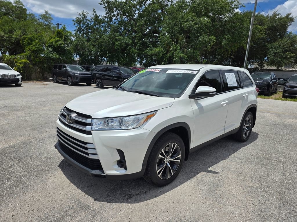 Certified 2019 Toyota Highlander LE LE V6 AWD