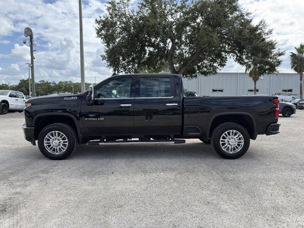 Used 2023 Chevrolet Silverado 2500HD High Country 4WD Crew Cab 159 High Country