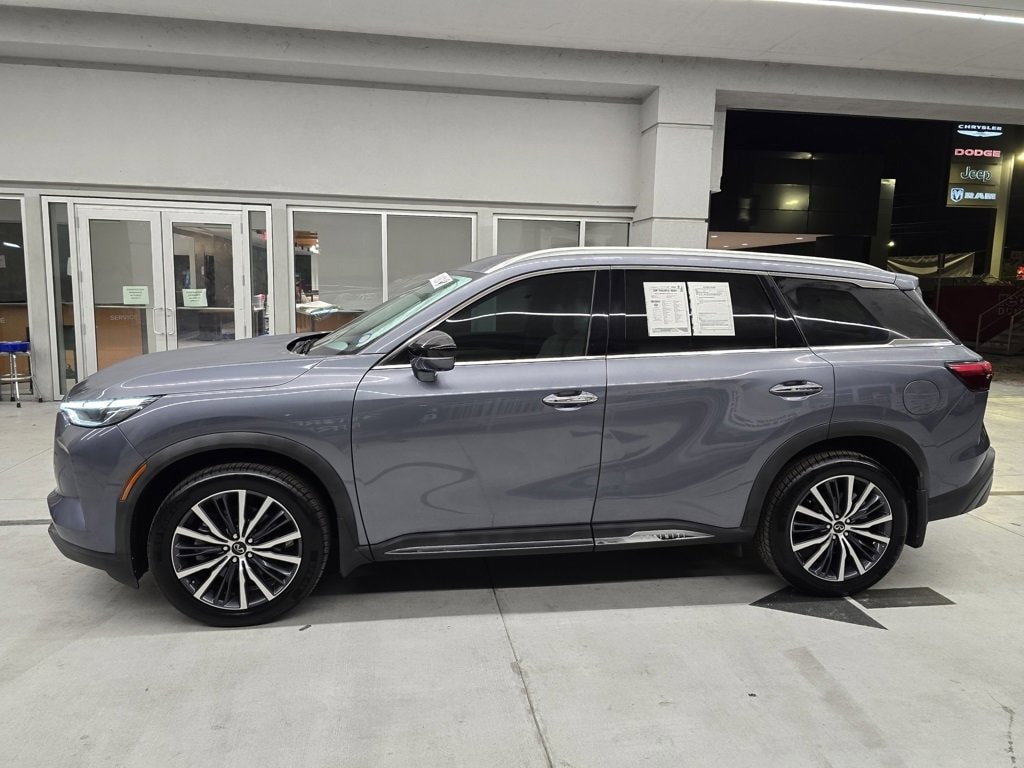 Used 2023 INFINITI QX60 SENSORY SENSORY AWD