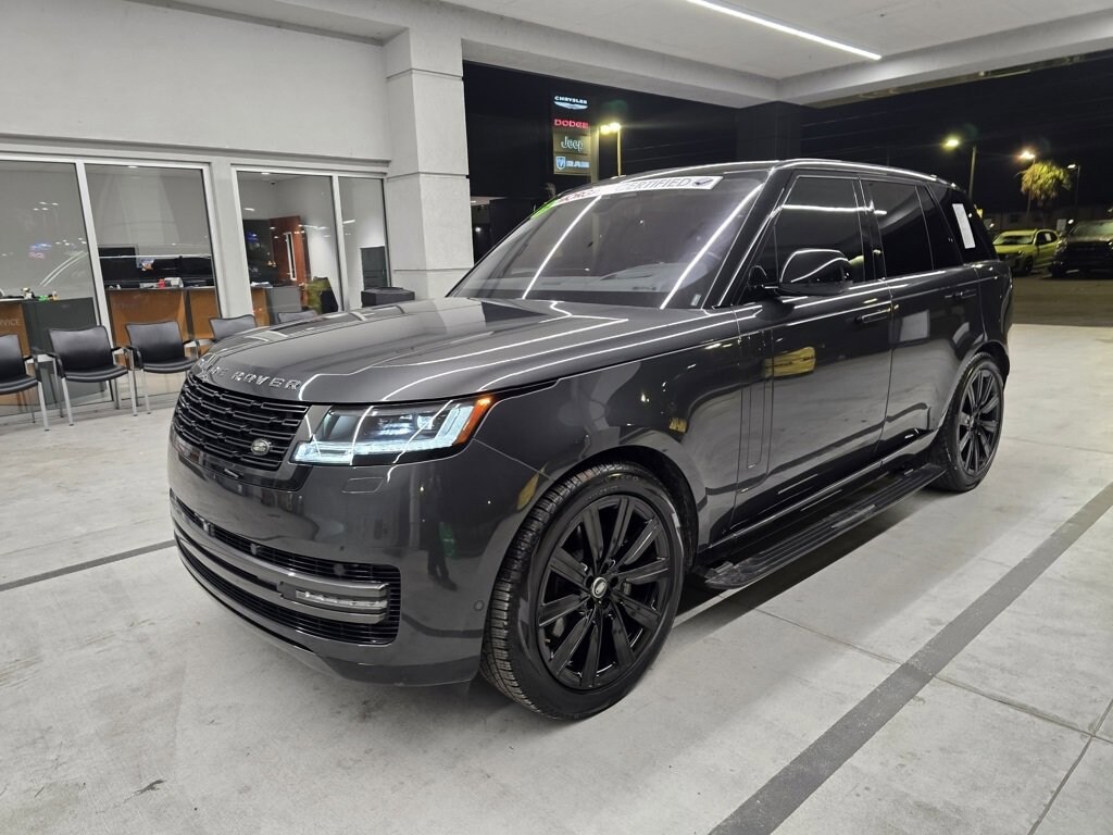 Used 2023 Land Rover Range Rover SE P400 SE SWB