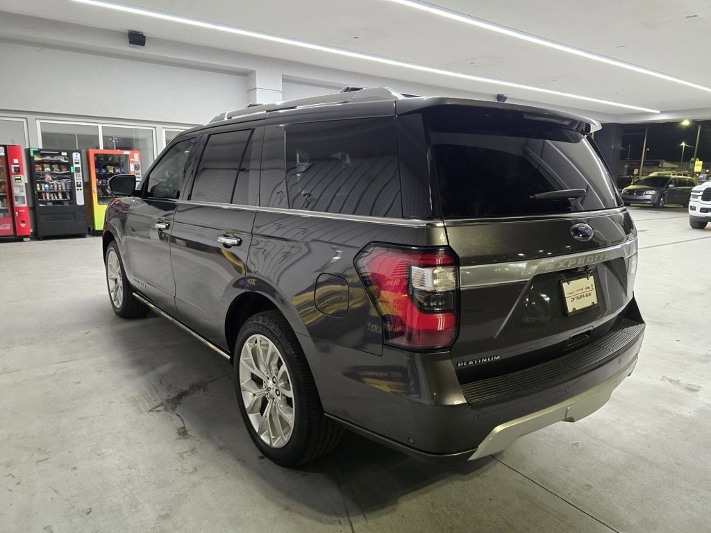 2019 Ford Expedition Platinum photo 4
