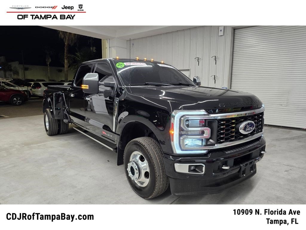 Certified 2024 Ford Super Duty F-350 DRW Platinum Platinum 4WD Crew Cab 8 Box
