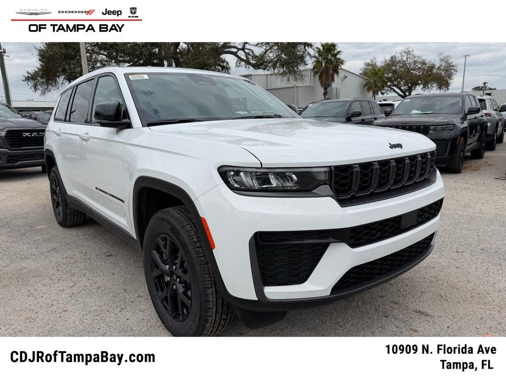 New 2026 Jeep Grand Cherokee L L LAREDO ALTITUDE 4X4 Sport Utility