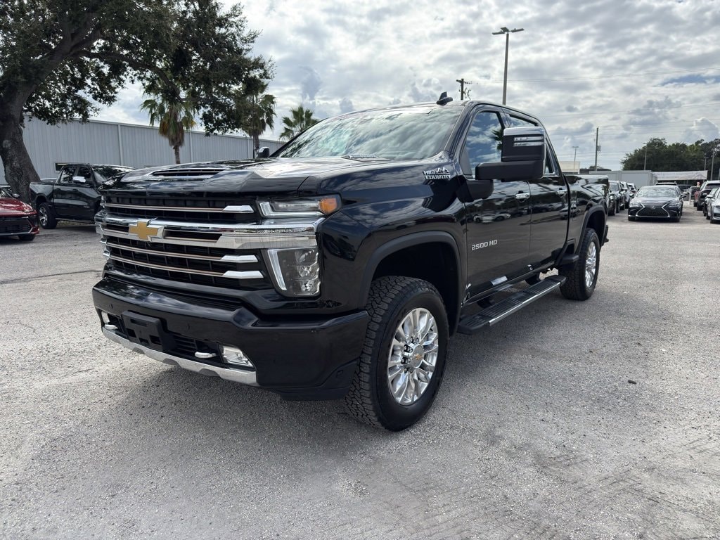 Used 2023 Chevrolet Silverado 2500HD High Country 4WD Crew Cab 159 High Country