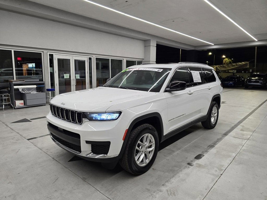 2024 Jeep Grand Cherokee Laredo X photo 2