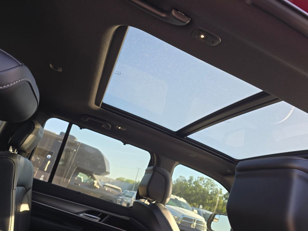 2025 Jeep Wagoneer Series II - Photo 41