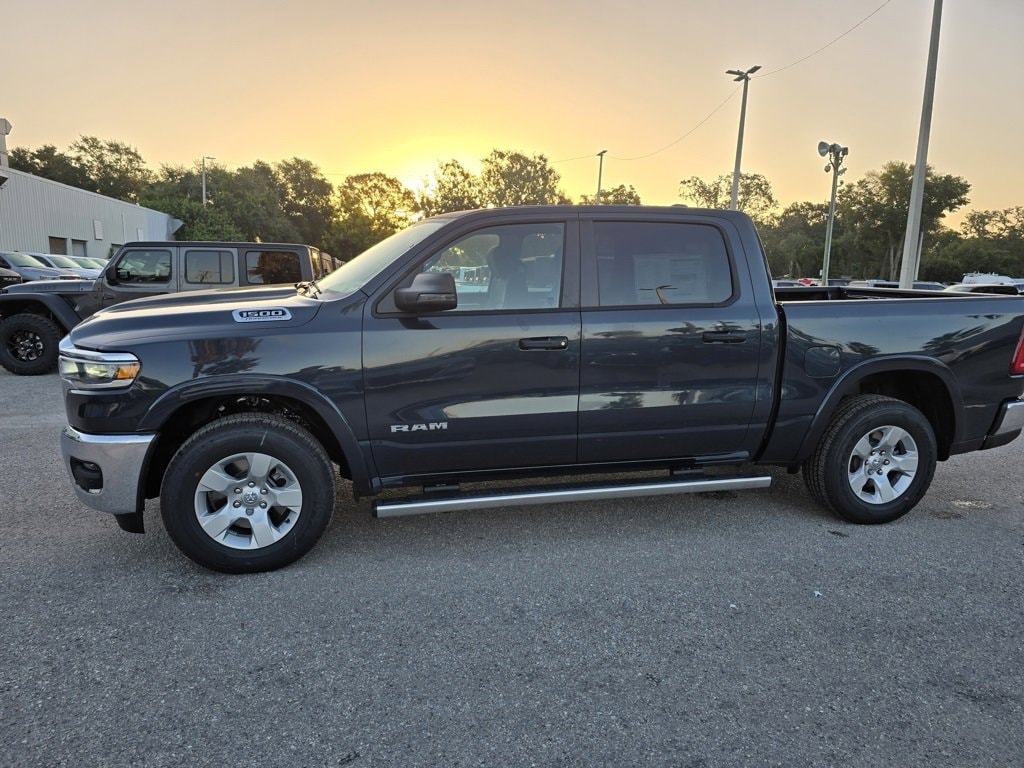 New 2026 Ram 1500 BIG HORN CREW CAB 4X4 5'7 BOX Pickup
