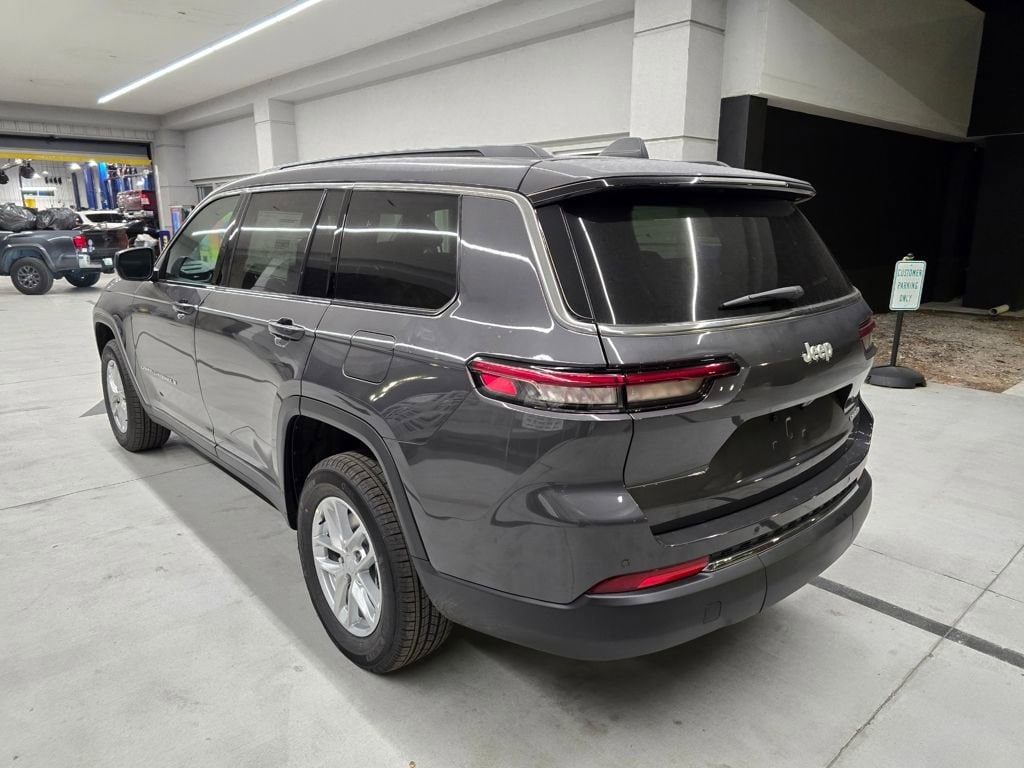 New 2025 Jeep Grand Cherokee L LAREDO X 4X2 Sport Utility