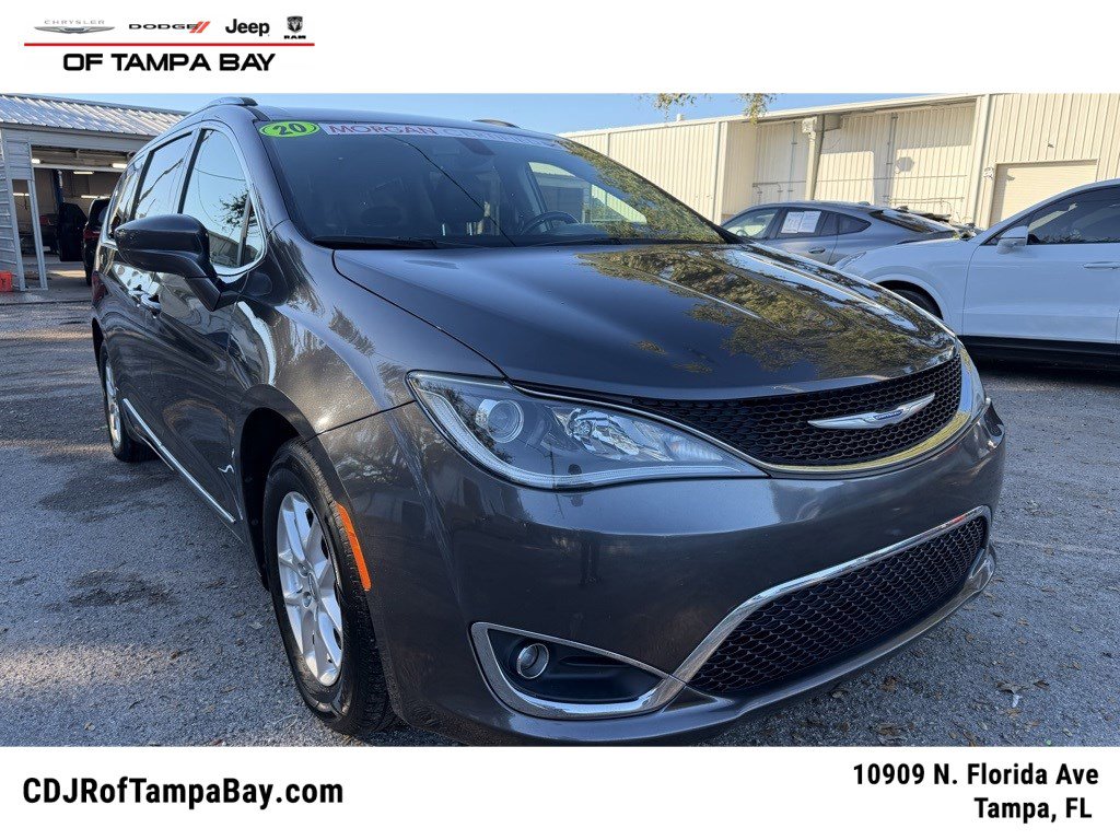 2020 Chrysler Pacifica Touring L