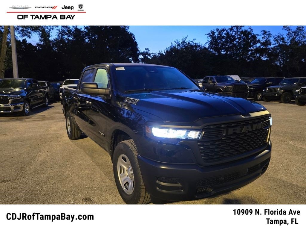 New 2026 Ram 1500 TRADESMAN CREW CAB 4X4 5'7 BOX Pickup