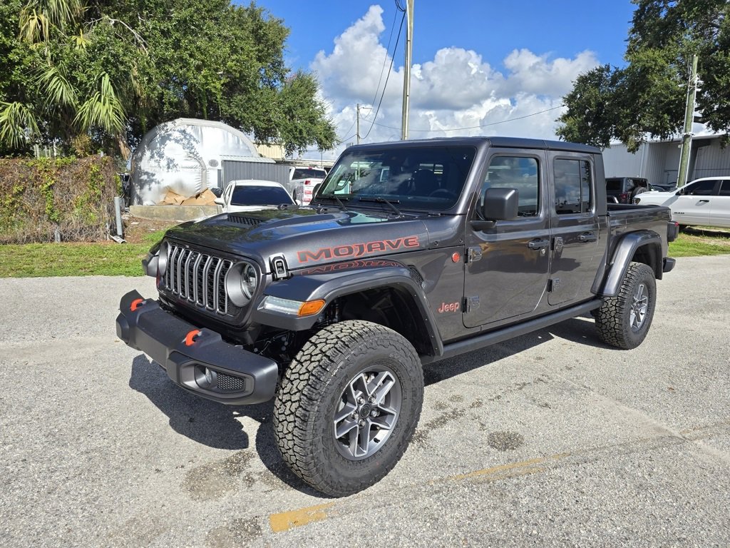 2025 Jeep Gladiator Mojave photo 2