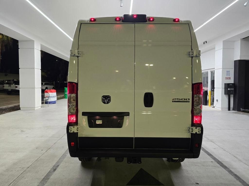 New 2026 Ram ProMaster 2500 PROMASTER 2500 SLT CARGO VAN HIGH ROOF 159' WB Cargo Van
