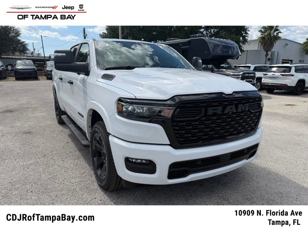 New 2026 Ram 1500 BIG HORN CREW CAB 4X4 5'7 BOX Pickup