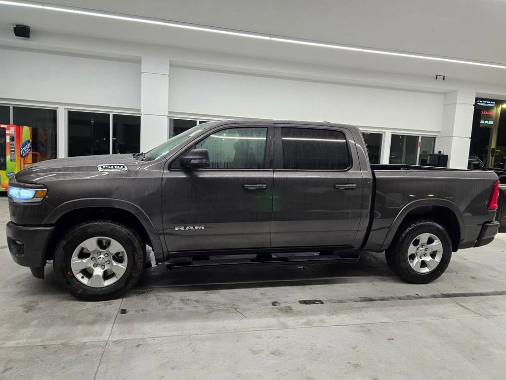 New 2026 Ram 1500 BIG HORN CREW CAB 4X2 5'7 BOX Pickup