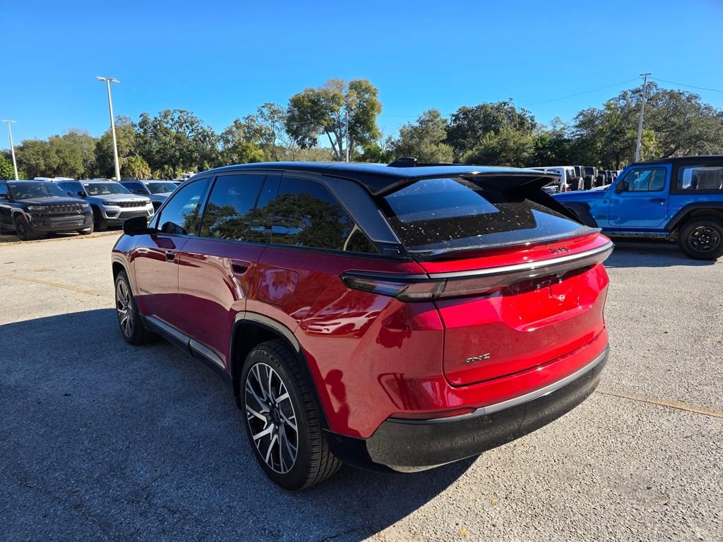 2025 Jeep Wagoneer S Limited - Photo 4