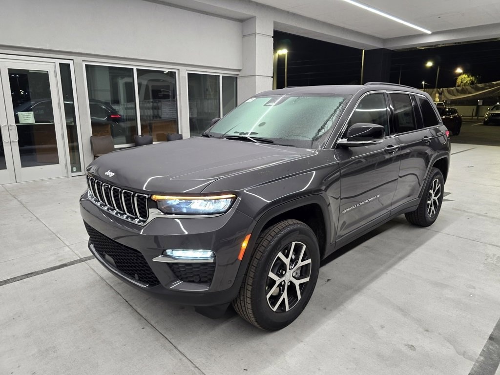 New 2025 Jeep Grand Cherokee LIMITED 4X4 Sport Utility