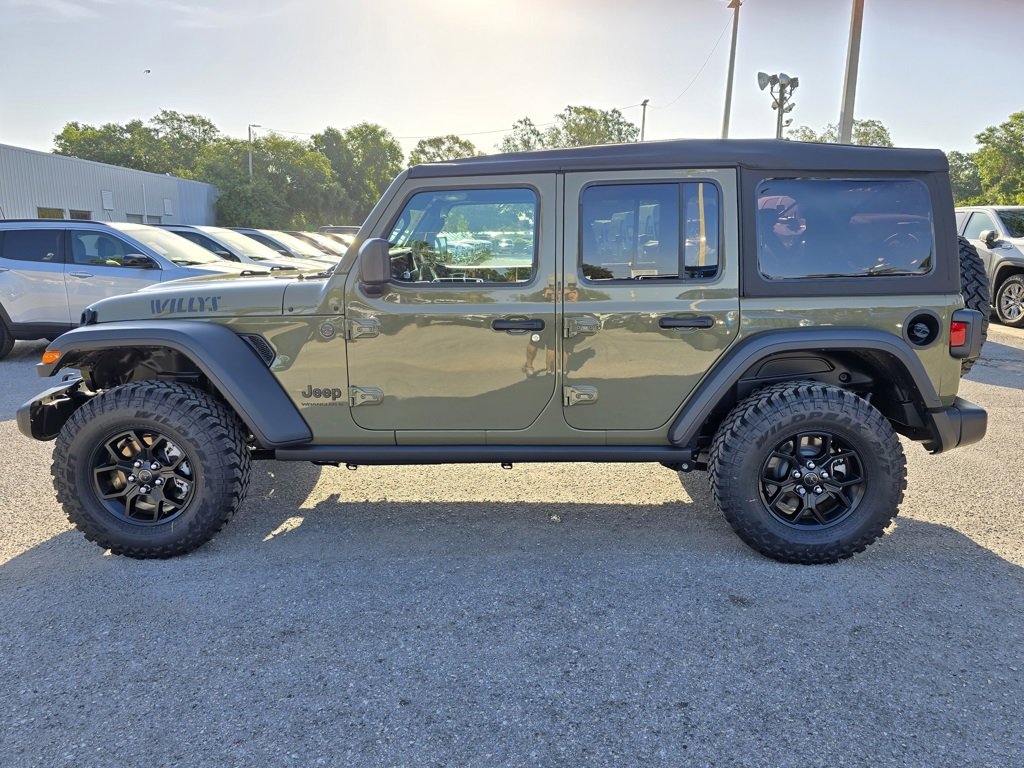 2025 Jeep Wrangler Willys photo 3