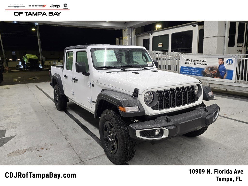 2025 Jeep Gladiator Sport's photo