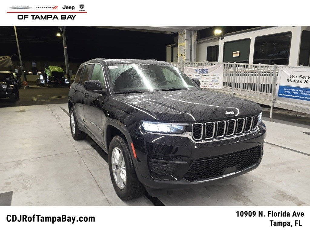 New 2025 Jeep Grand Cherokee LAREDO X 4X2 Sport Utility