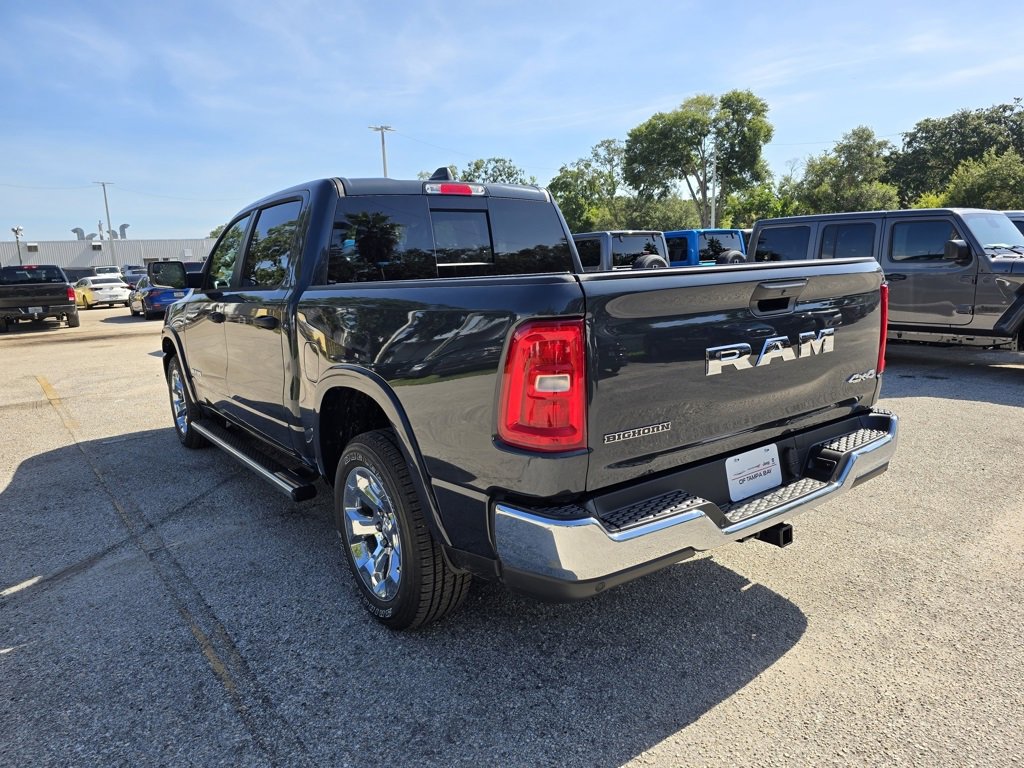 2025 Ram 1500 Big Horn photo 4