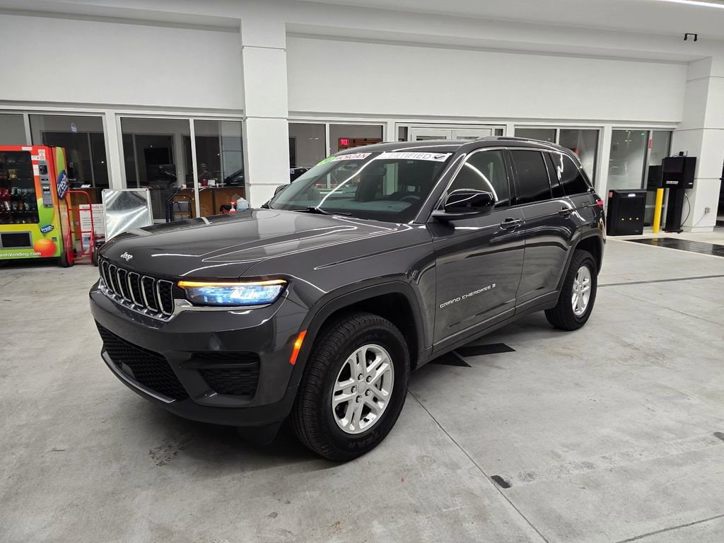 Certified 2024 Jeep Grand Cherokee Laredo Laredo 4x4