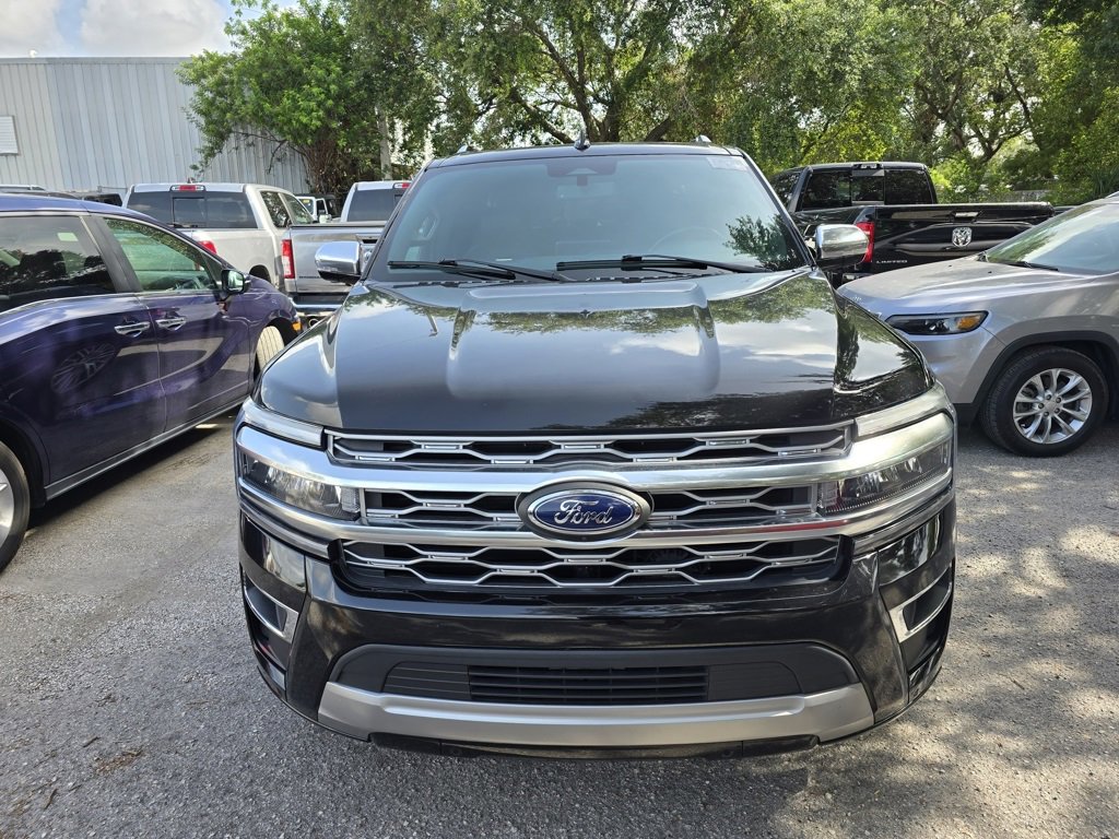 Used 2022 Ford Expedition Platinum with VIN 1FMJK1LT5NEA19935 for sale in Tampa, FL