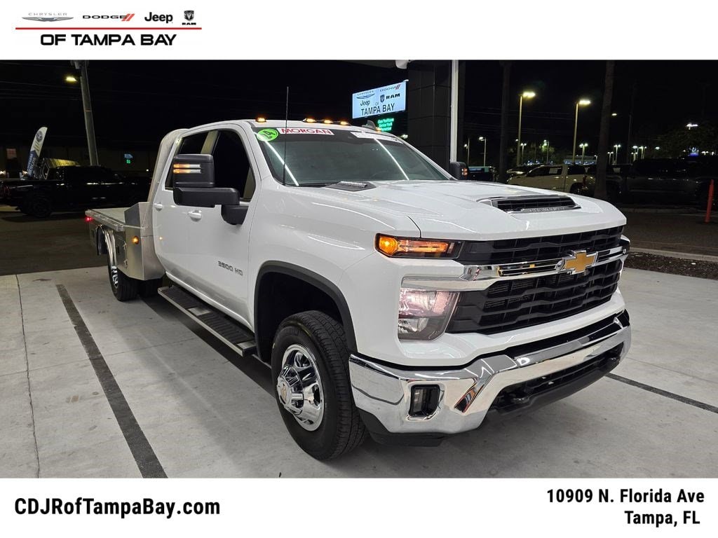 Used 2024 Chevrolet Silverado 3500HD CC LT 4WD Crew Cab 177 WB, 60 CA LT